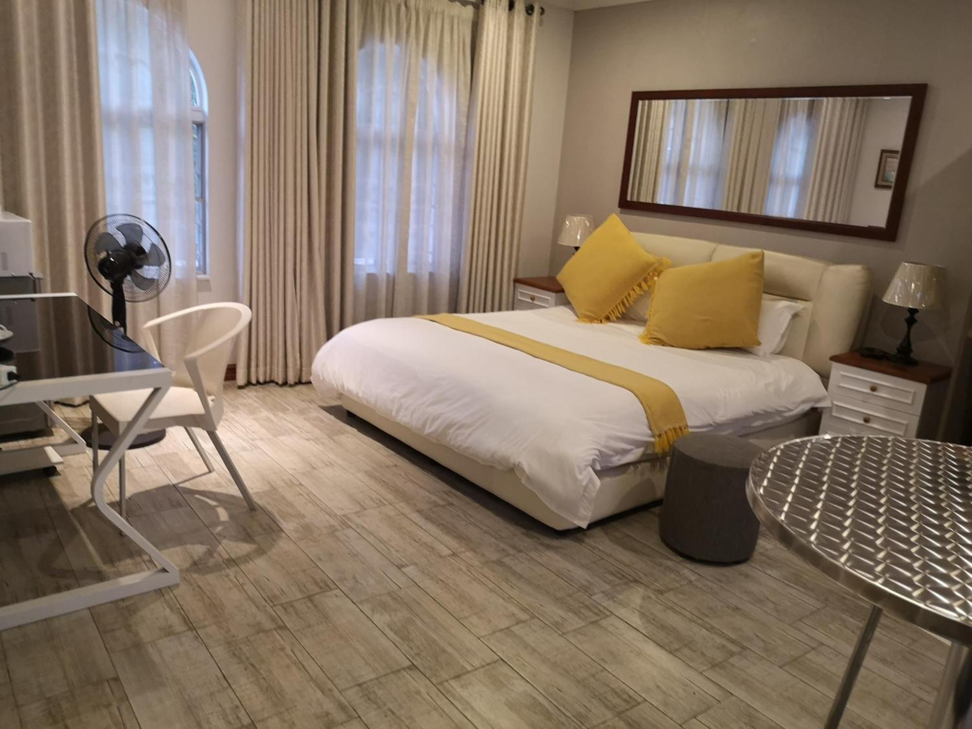 Lotus Guest House ヨハネスブルグ エクステリア 写真