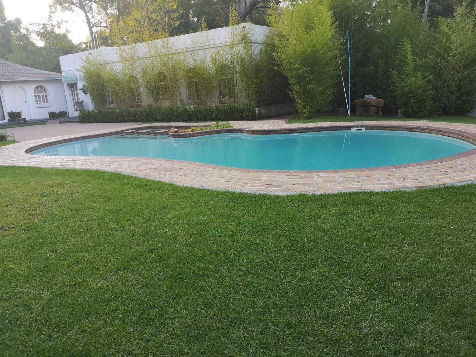 Lotus Guest House ヨハネスブルグ エクステリア 写真