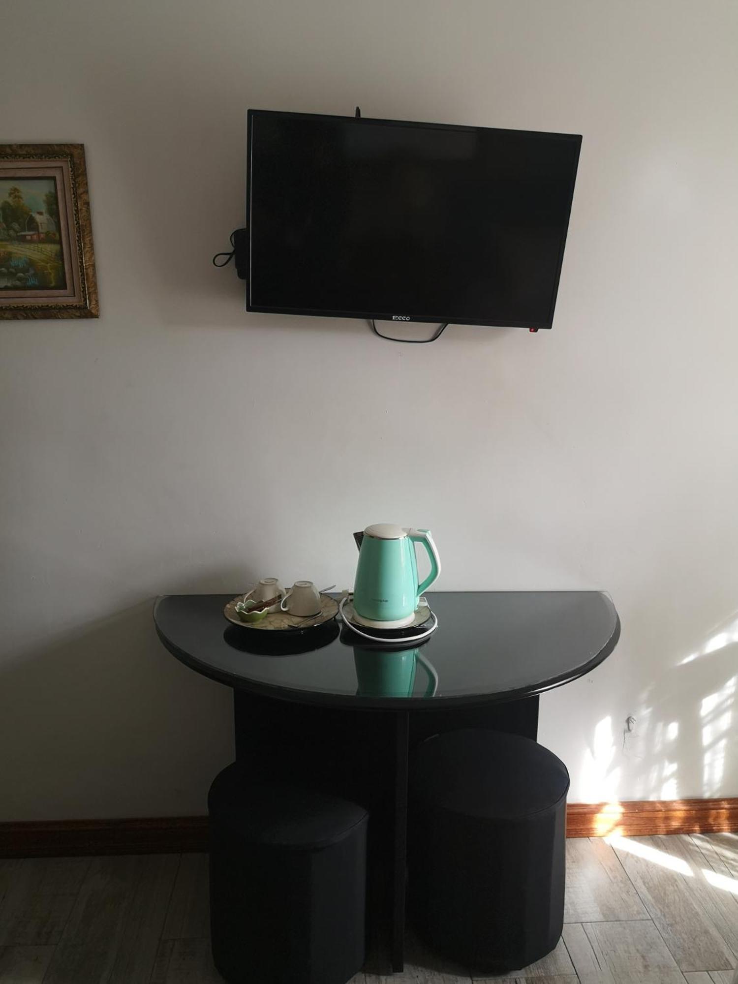 Lotus Guest House ヨハネスブルグ エクステリア 写真